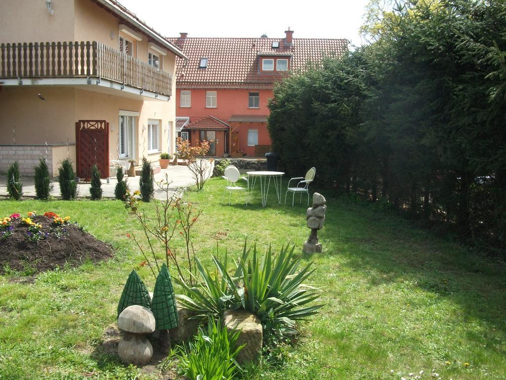 Apartments Zum Henker Кведлинбург Экстерьер фото