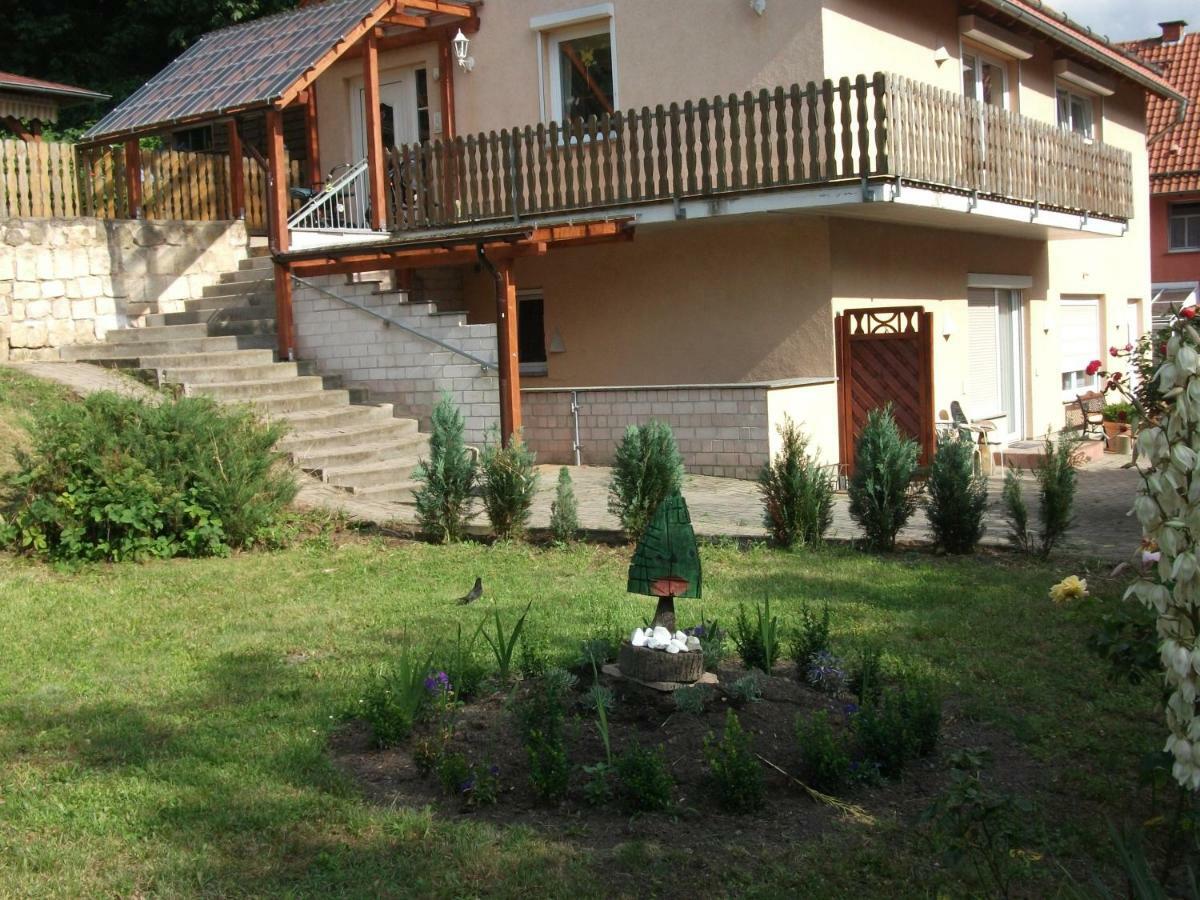 Apartments Zum Henker Кведлинбург Экстерьер фото